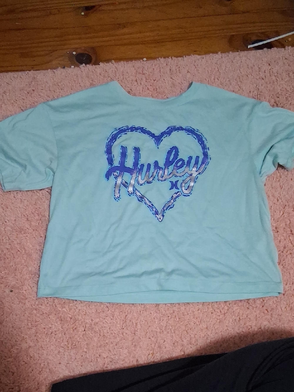 Hurley Mint Short Sleeve Tee with Blue Heart Logo CROPPED